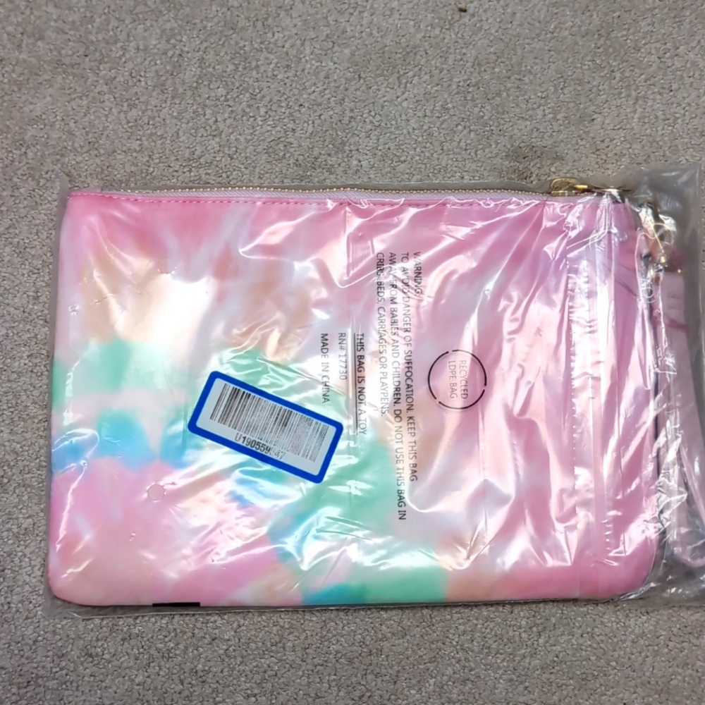 NWT Pouch